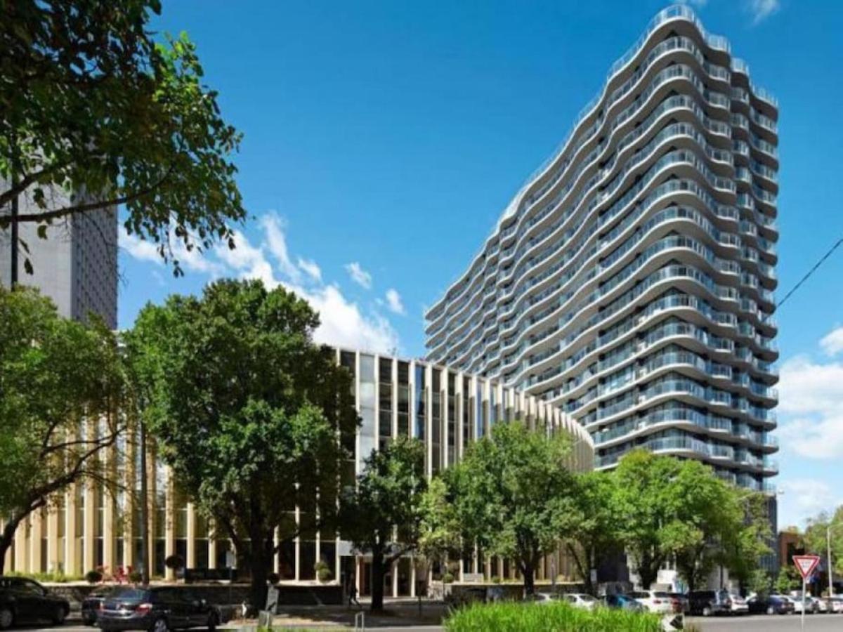 Readyset Apartments At Emerald Мельбурн Екстер'єр фото