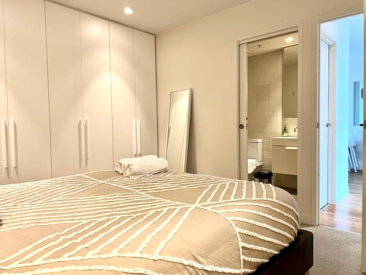 Readyset Apartments At Emerald Мельбурн Екстер'єр фото